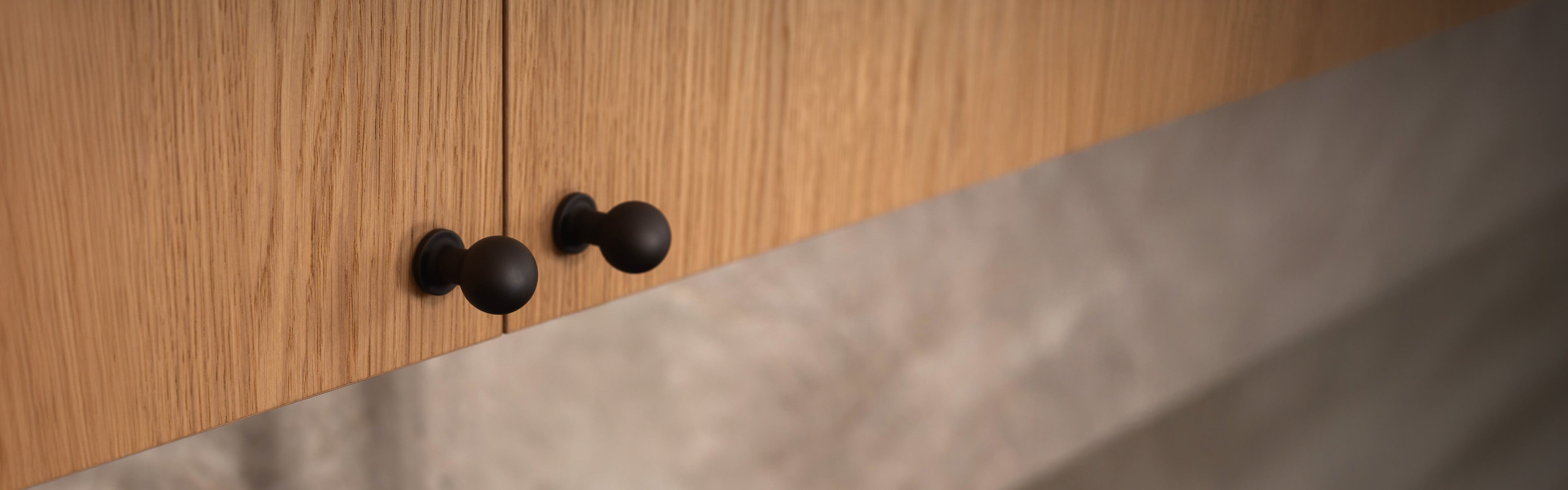 Bronze cabinet hardware